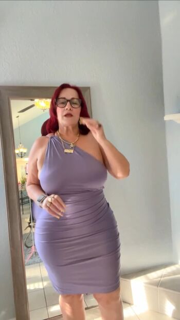 Full leaked Sisisalez private onlyfans photo