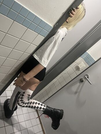 Full leaked Skarbaby private onlyfans photo