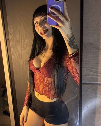 Full leaked Skinnyghostiee page private onlyfans photo