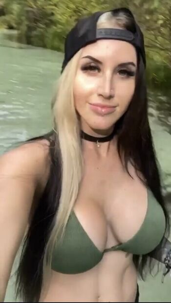 Full leaked Sky kinz private onlyfans photo