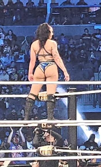 (Skye Dolecki) Skye Blue AEW