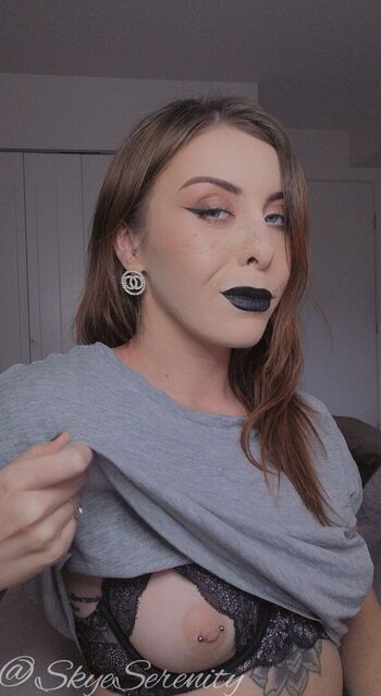 Full leaked Skyeserenity private onlyfans photo