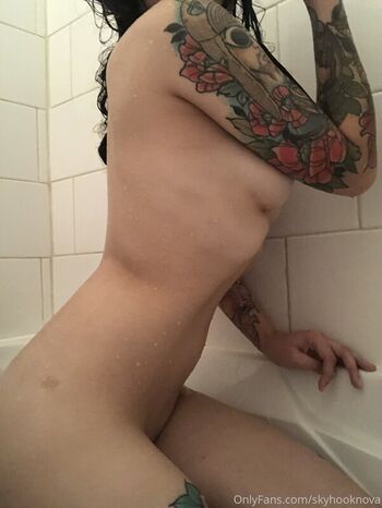 Full leaked Skyhook nova page private onlyfans photo