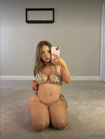 Full leaked Skyiiah private onlyfans photo