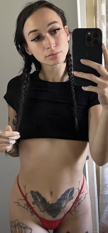 Full leaked Slayvixen private onlyfans photo