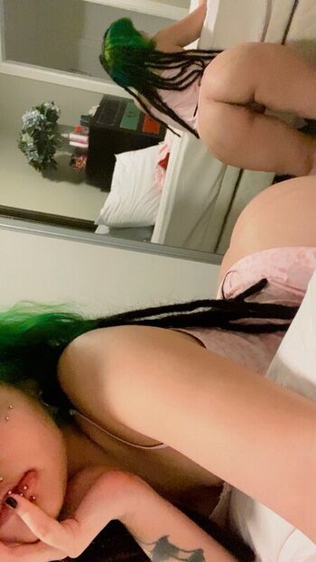 Full leaked Slovazepam private onlyfans photo