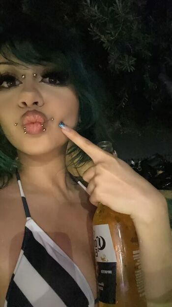 Full leaked Slump private onlyfans photo