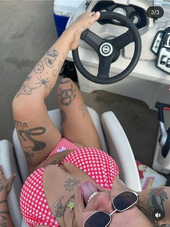Full leaked Smartass private onlyfans photo