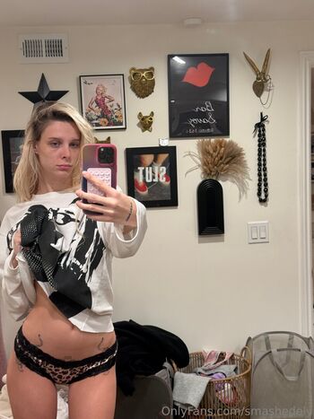 Full leaked Smashedely  page private onlyfans photo