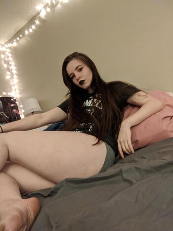 Full leaked Smol chirp private onlyfans photo