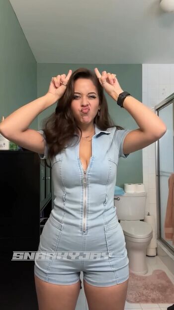 Full leaked Snarkyjaycosplay private onlyfans photo