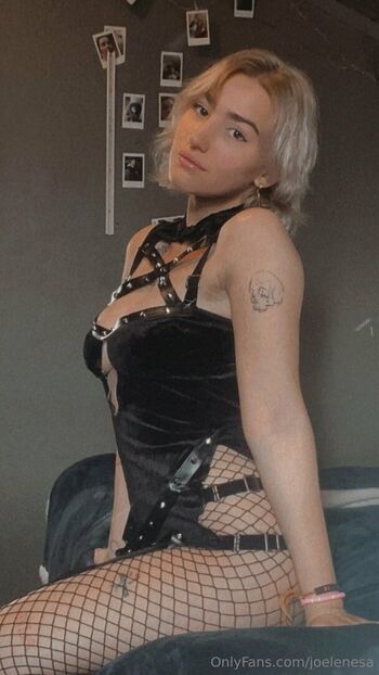 Full leaked Snitchesgetstiches private onlyfans photo