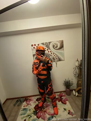 soccer_boy_socks