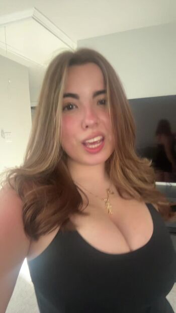Full leaked Sof private onlyfans photo