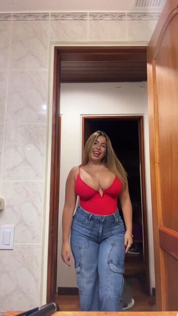 Full leaked Sof private onlyfans photo