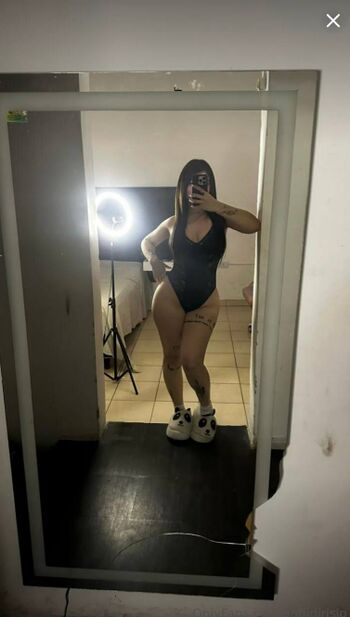 Full leaked Sofi dirisio private onlyfans photo