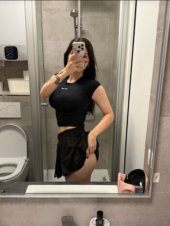 Full leaked Sofi maure private onlyfans photo