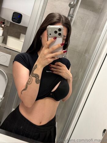 Full leaked Sofi maure private onlyfans photo