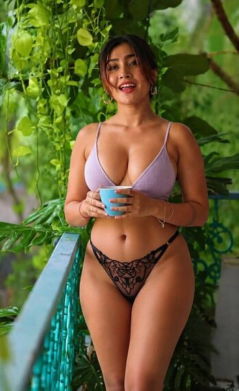Full leaked Sofia ansari page private onlyfans photo