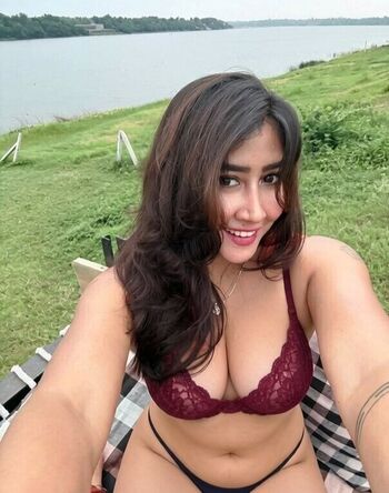 Full leaked Sofia ansari private onlyfans photo