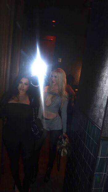 Full leaked Sofia deroian page private onlyfans photo