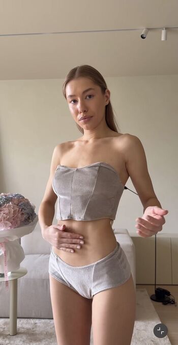 Sofia Holetts