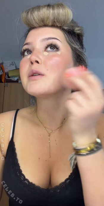 Full leaked Sofia stark private onlyfans photo