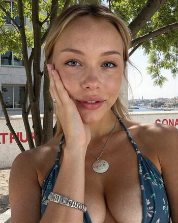 Full leaked Sofia zhara private onlyfans photo