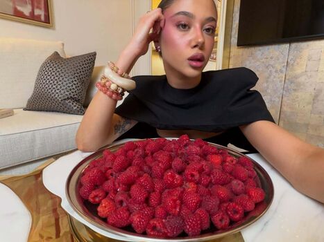 Full leaked Sofronia ana private onlyfans photo