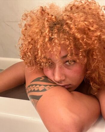 Full leaked Soleyfaye private onlyfans photo
