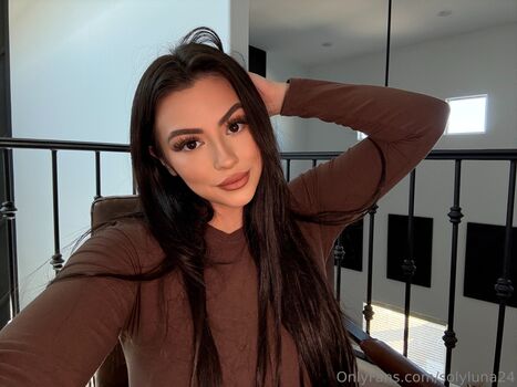 Full leaked Solyluna private onlyfans photo