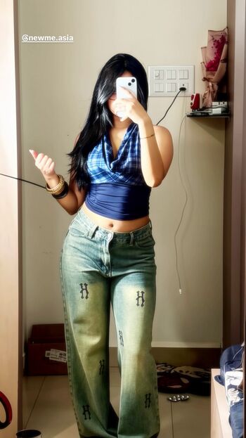 Full leaked Somya kodan page private onlyfans photo