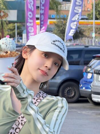 Song Yuqi