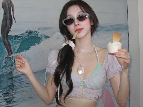 Song Yuqi