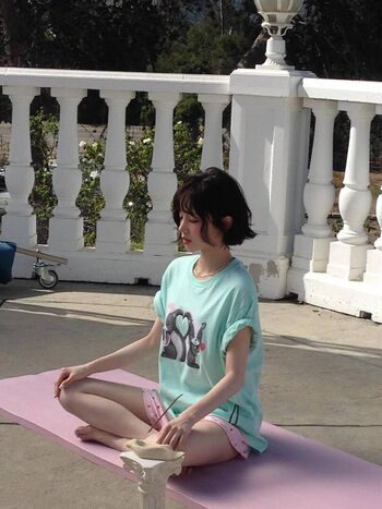 Full leaked Song yuqi page private onlyfans photo