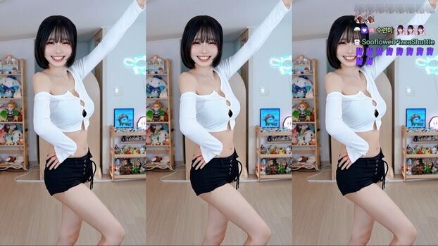 Full leaked Sooflower private onlyfans photo