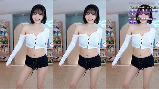 Full leaked Sooflower private onlyfans photo