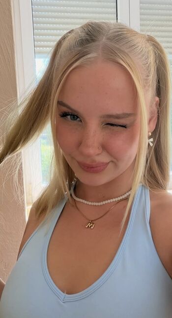 Full leaked Sooliy private onlyfans photo