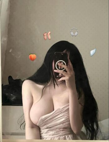 Full leaked Soooyaee private onlyfans photo