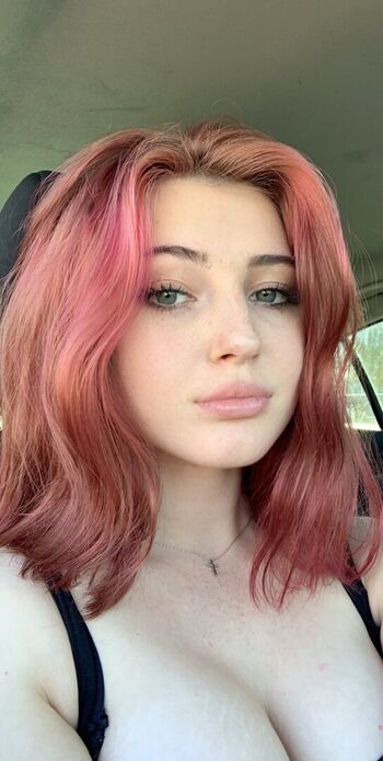 Full leaked Soph private onlyfans photo