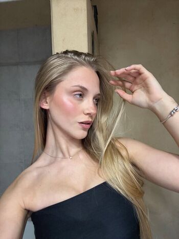Full leaked Sophia di giannantonio private onlyfans photo