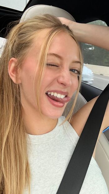 Full leaked Sophia diamond private onlyfans photo