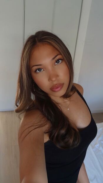 Full leaked Sophia wilkinson private onlyfans photo