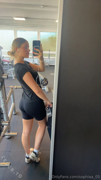 Full leaked Sophiaa private onlyfans photo