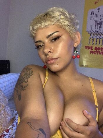 Full leaked Sophiaaa private onlyfans photo