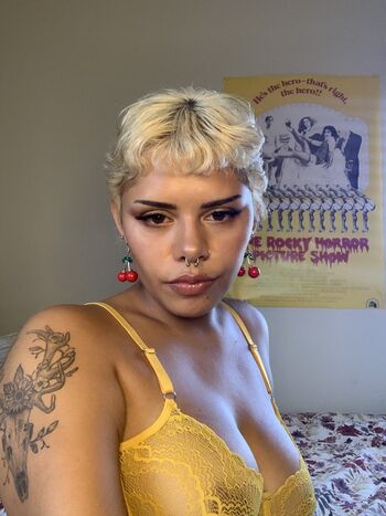 Full leaked Sophiaaa private onlyfans photo