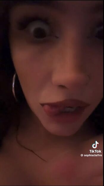 Full leaked Sophiaclaire private onlyfans photo