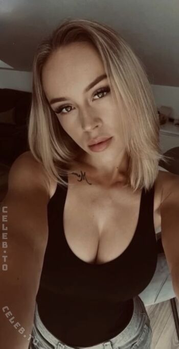 Full leaked Sophie a s private onlyfans photo