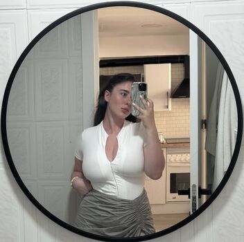 Full leaked Sophie bell private onlyfans photo