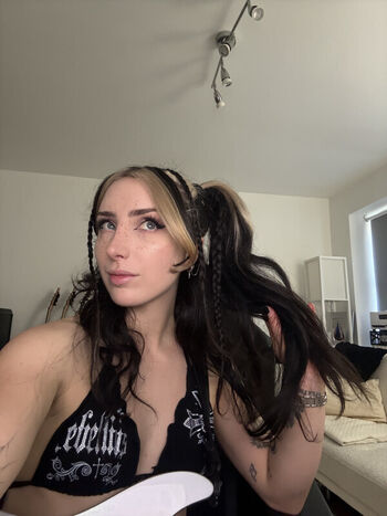 Full leaked Sophie burrell private onlyfans photo